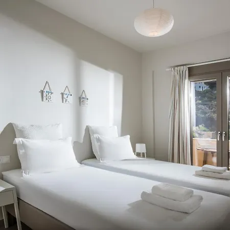 Caravel Apartment